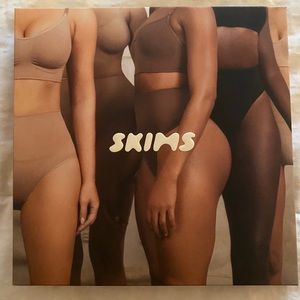 SKIMS Core Control Thong